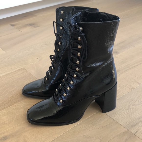 Black patent leather lace-up boots NEVER WORN - Picture 2 of 6